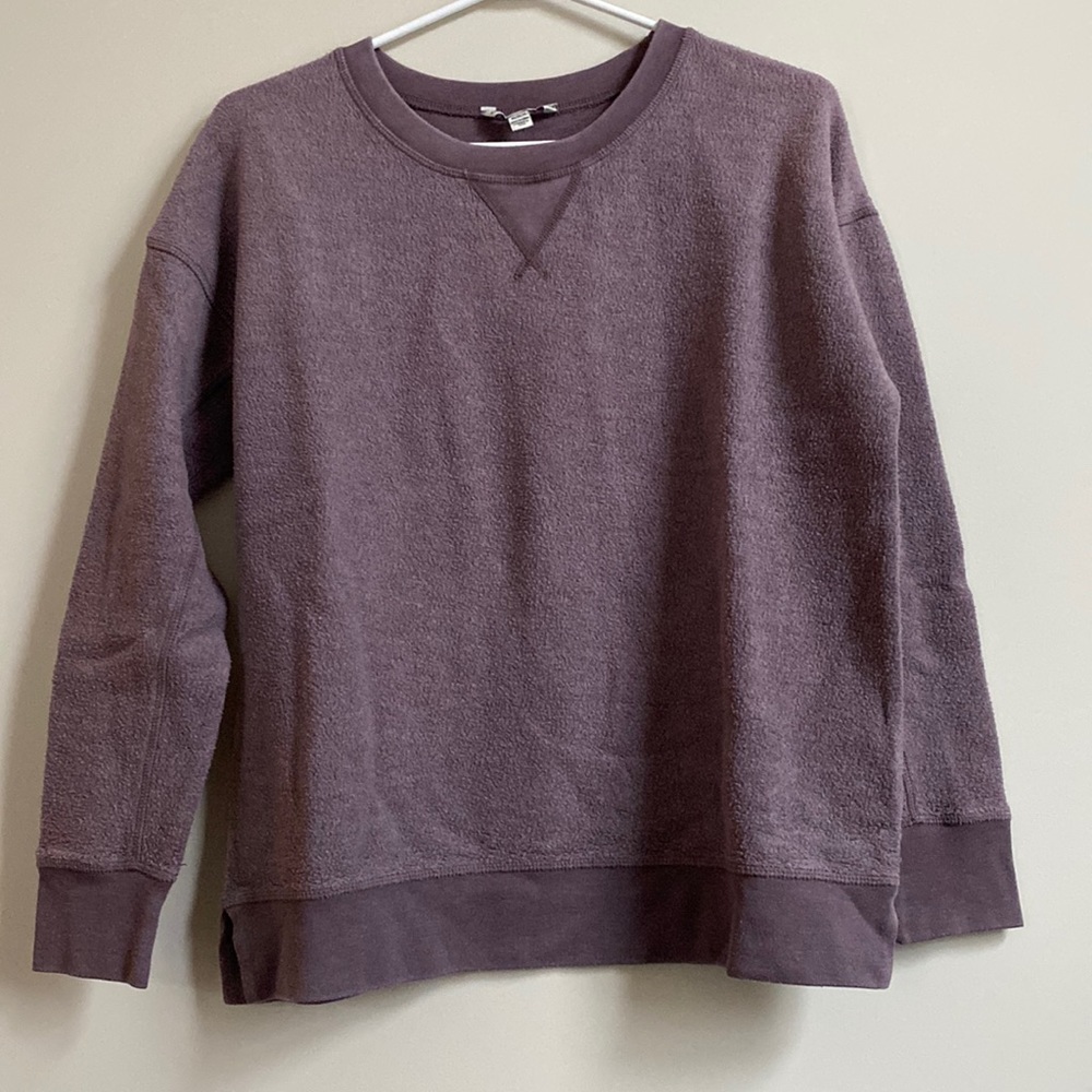 AE crewneck sweatshirt